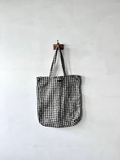 【美品】R&D.M.Co- OLDMAN'S TAILOR　ブロックチェック柄リネンバッグ 画像1