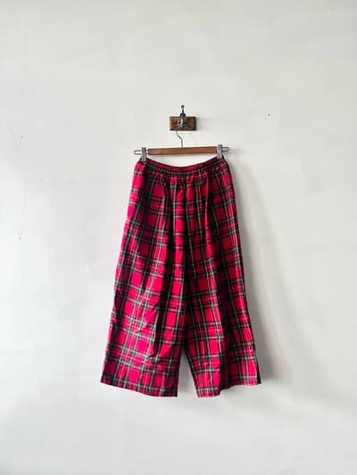【美品】R&D.M.Co- OLDMAN'S TAILOR　スコッチタータンフランネルゴムパンツ 画像1