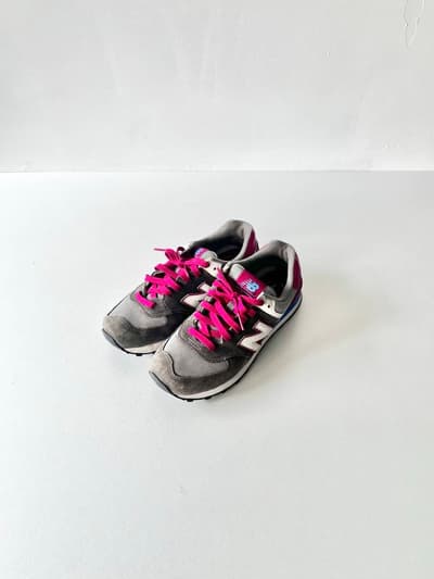 NEW BALANCE ニューバランス 574 スニーカー　24㎝ 画像1