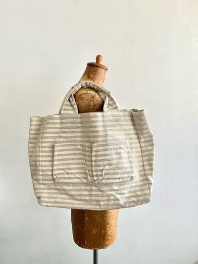 【美品】Khadi and Co 　トートバッグ　ボーダー柄 画像1