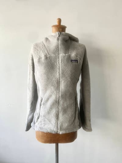 patagonia　フリースジャケット　WOMEN’S サイズS　ライトグレー 画像1