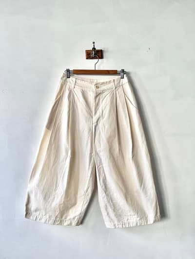 HAU　ファウンドパンツ　アイボリー　サイズ38 画像1