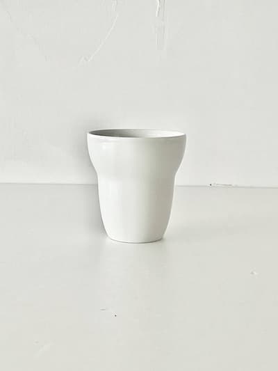 【北欧vintage】Royal Copenhagen　白磁　フリーカップ　1 画像1