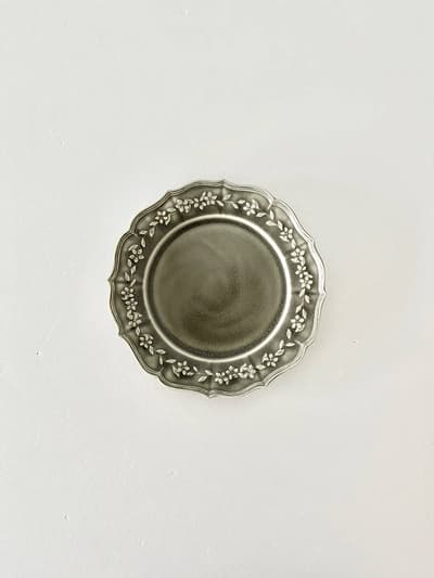【美品】阿部慎太郎　花柄　リム皿　6寸　 画像1