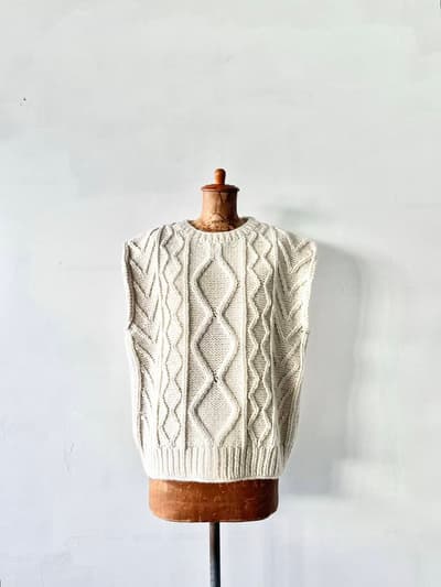 【美品】JOUNAL STANDARD　relume　ネパールハンドニットケーブルベスト　サイズF 画像1