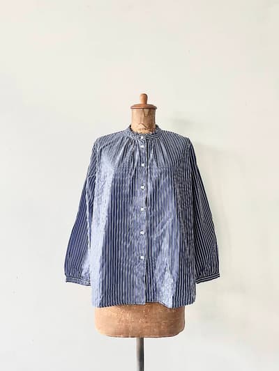 【美品】FANEUIL　ストライプフリルブラウス　サックスブルー・ホワイト 画像1