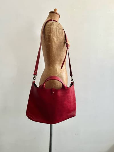 【美品】CIVA　２way　レザーショルダーバッグ　赤レザー 画像1