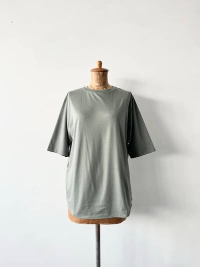 【美品】le vent souffle　Tシャツ 画像1