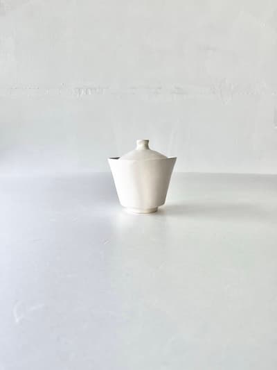 【美品】井山三希子　蓋付き椀 画像1