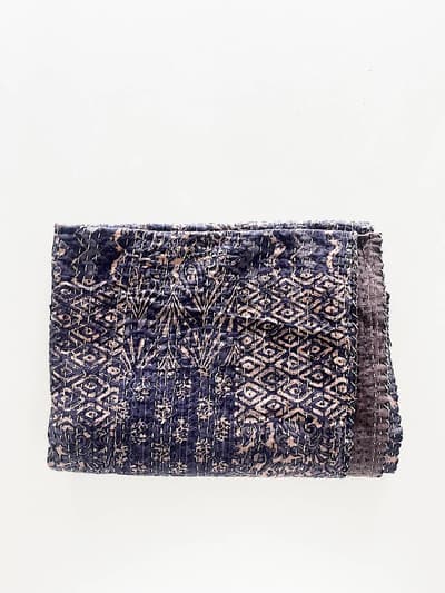 【美品】インド　ヴィンテージ　ラリーキルト　カンタ刺繍　紫　柄　ボルドー　刺し子のみ　220・150 画像1