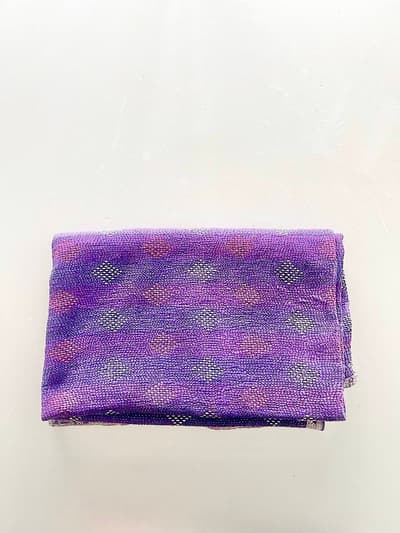 【美品】インド　ヴィンテージ　ラリーキルト　カンタ刺繍　紫　ブルーグリーン　花　ダイヤ柄　185・125 画像1