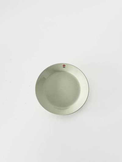 【北欧】美品　iittala 　ティーマ　セラドングリーン　　17cm　プレート　 画像1