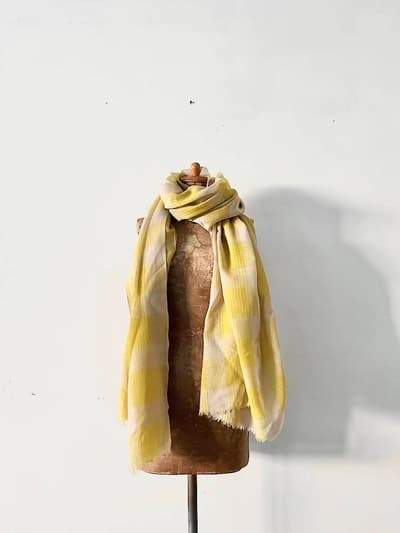 Khadi and Co　ウールチェックストール　110・220 画像1