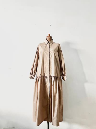 UNITED ARROWS　ギャザー ボリュームスリーブ シャツワンピース　サイズ38 画像1