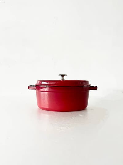 【美品】STAUB　ピコ ココット オーバル　ホーロー鍋  2.3L 　チェリー 画像1