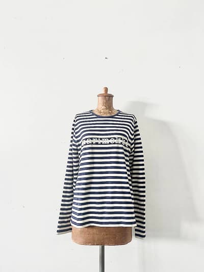 【北欧】marimekko　ロゴボーダー長袖Tシャツ　サイズL　白紺 画像1