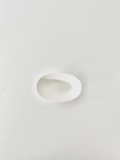 【未使用】yumiko iihoshi porcelain oval plate オーバルプレート lily white　XSサイズ 画像1