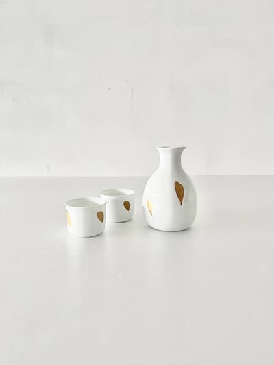 【美品】森正洋デザイン 白山陶器 金しぶき酒器セット 徳利＆お猪口2個 画像1