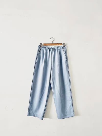【美品】MidUmi　カラーイージーパンツ　ポリエステル　ブルー 画像1