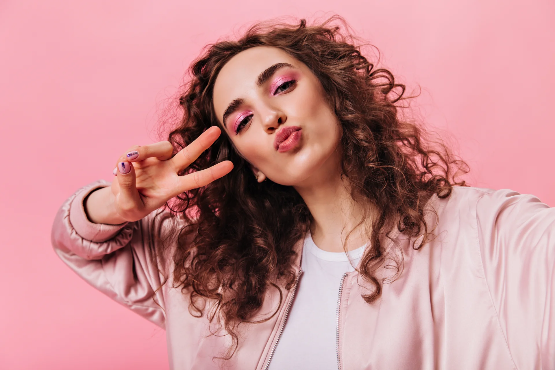 Maquillaje almendra