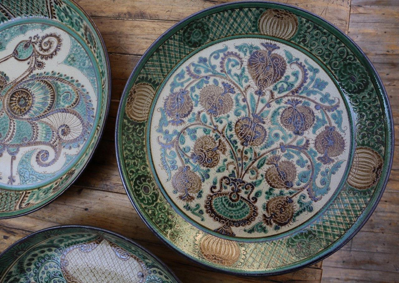 Beautiful plates for your home