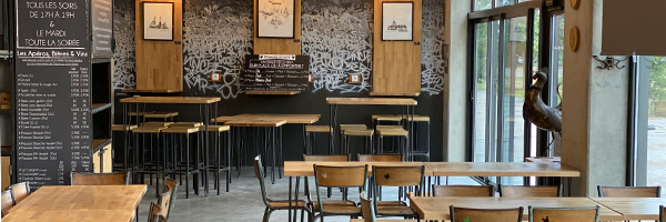 Le Fast-Good Monsieur Poule vous propose depuis 2015 une cuisine maison de brasserie servie... comme un Fast-Food!! Avec des recettes originales ou des astuces de Mamie, on trouve toujours notre bonheur ...