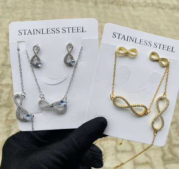 Another view of Infinity shaped jewelry set