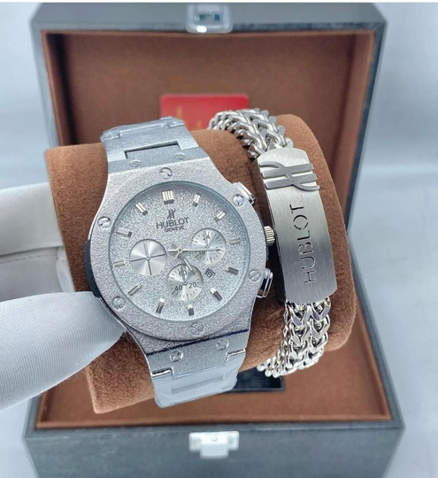 Another view of Hublot watch and bracelet