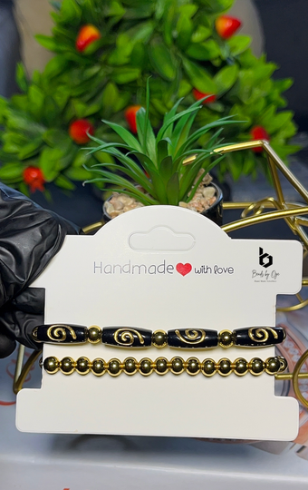 Another view of SIMPLE BRACELETS