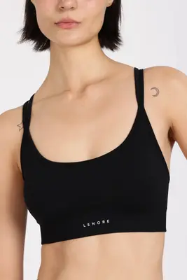 Black Strappy Seamless Bra