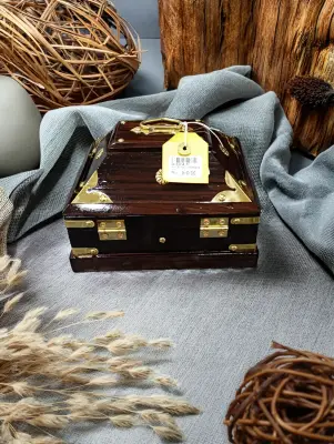 Traditional Jewel Box