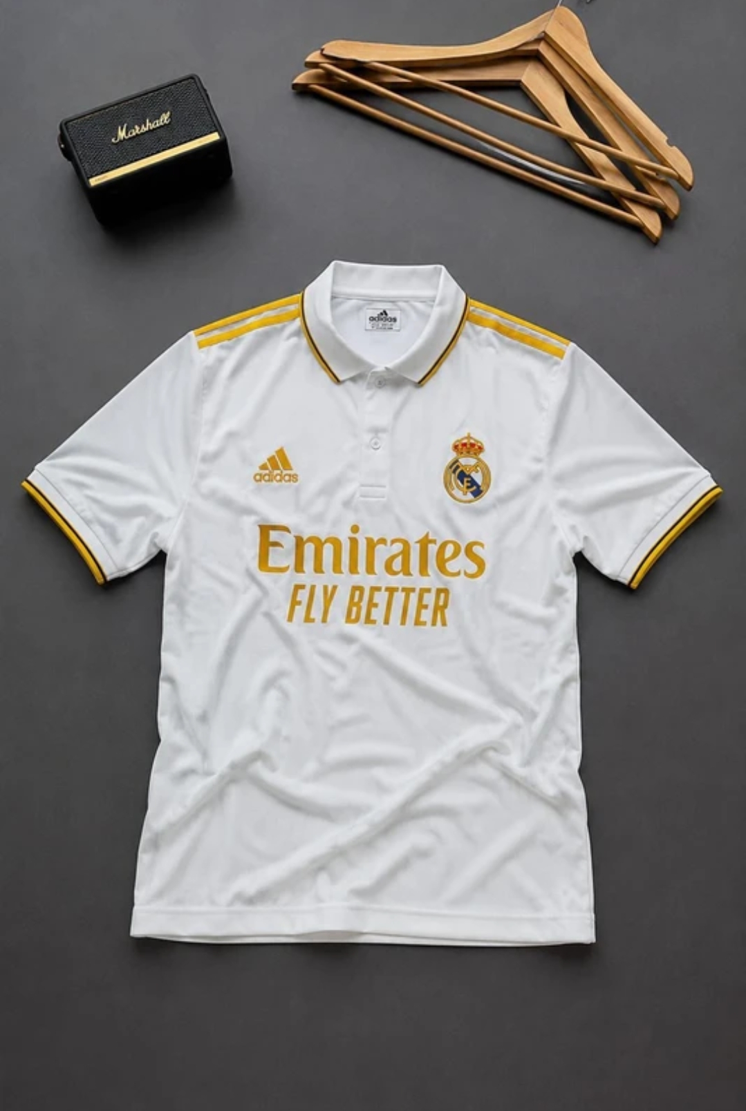 Emirates fly better

Men Printed Polo Neck Polyester White T-Shirt