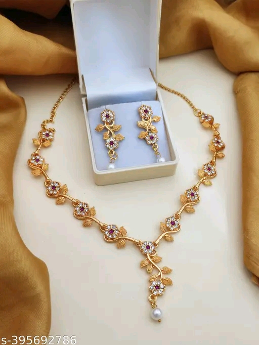 :*Allure Chunky Jewellery Sets*