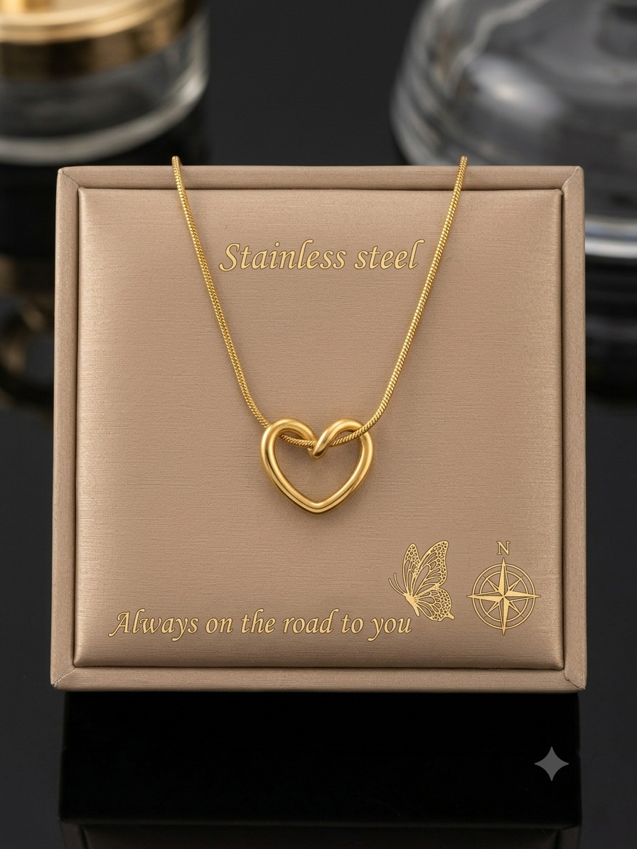 Elegant heart-shaped pendant