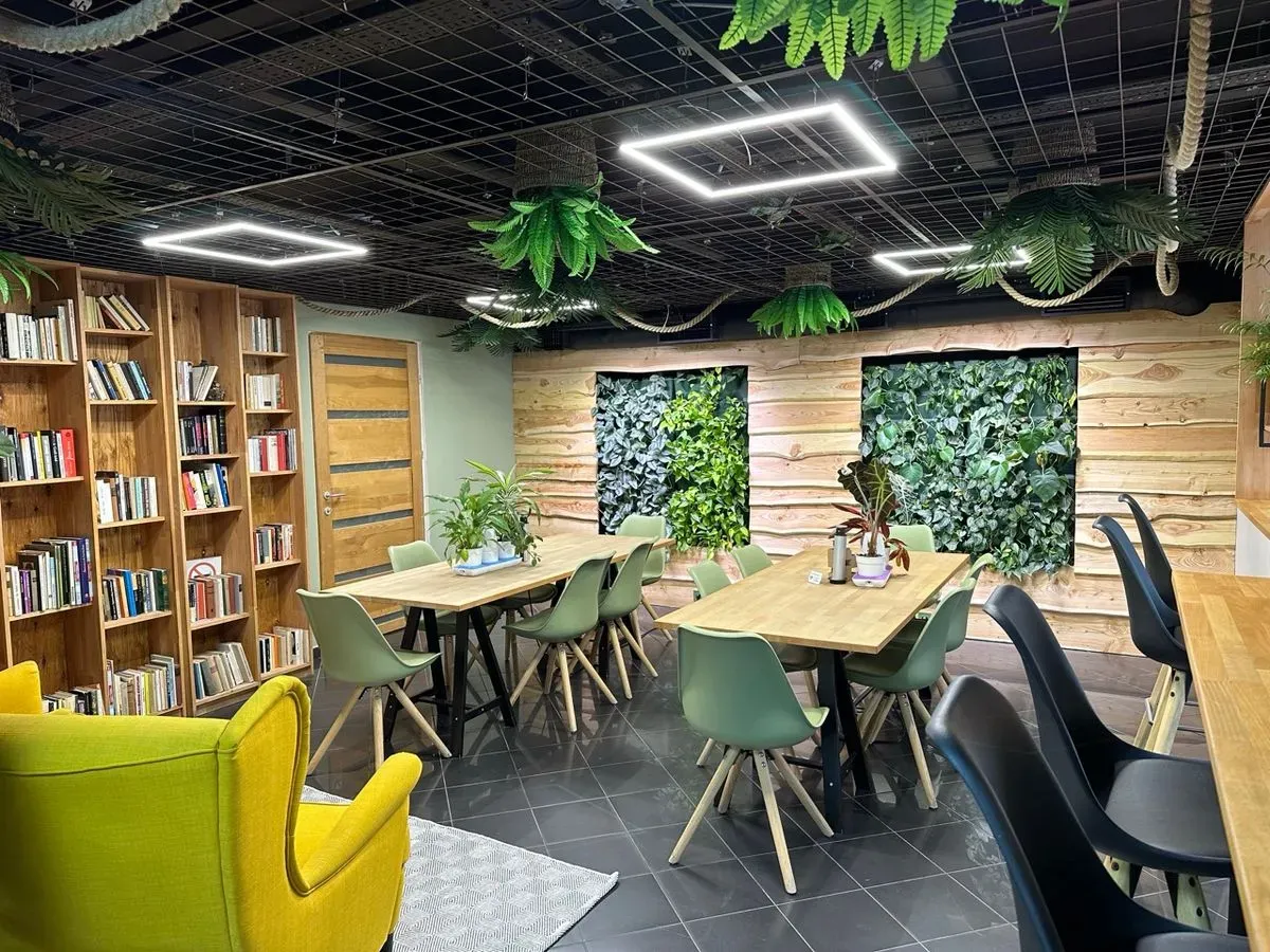 Zöld biofil coworking iroda Budapest Eco-Office - Eco-Office Közösségi Iroda Budapest, Terézváros (Oktogon 7 perc)