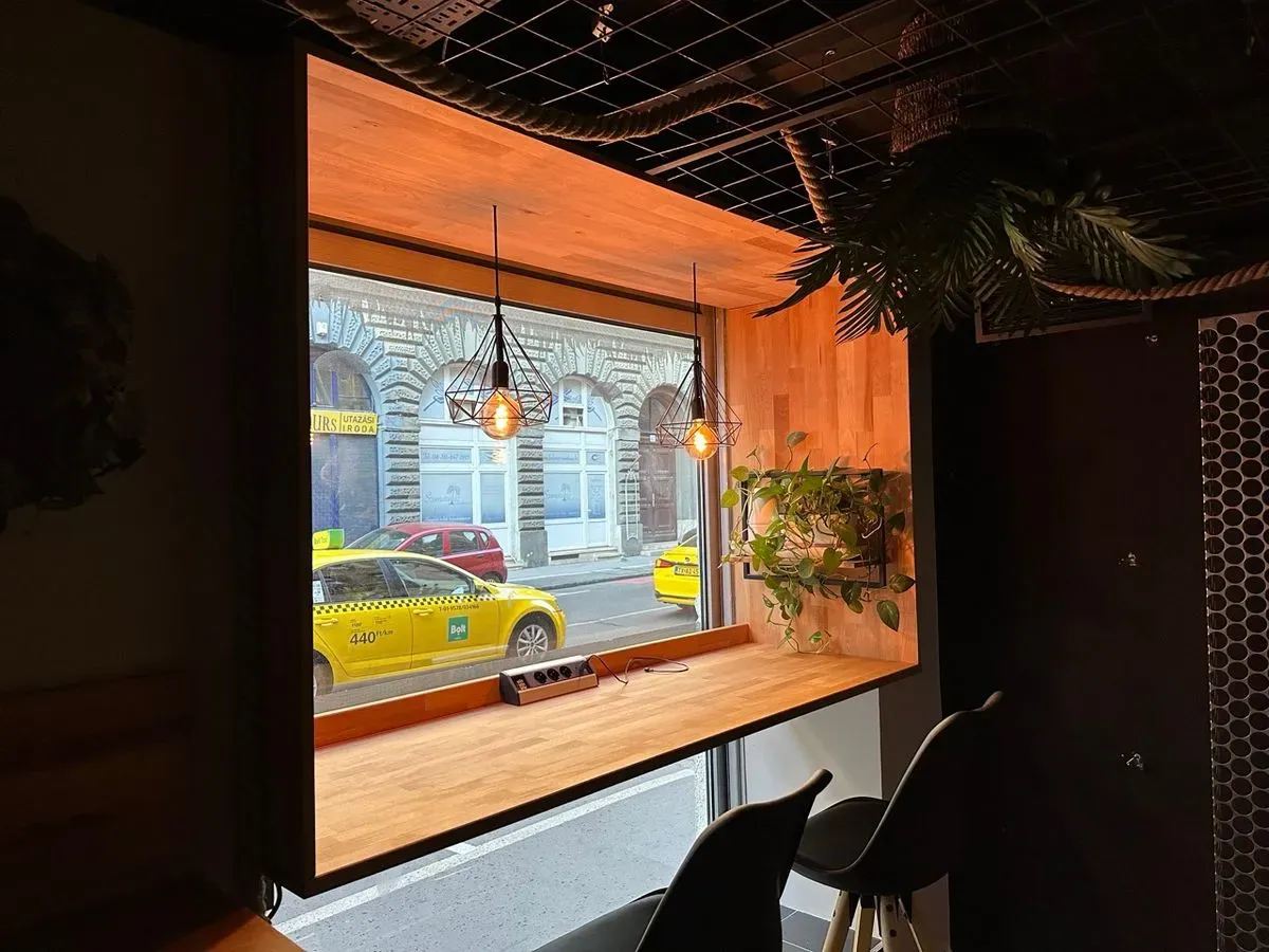 Kutyabarát coworking iroda Budapest Eco-Office - Eco-Office Közösségi Iroda Budapest, Terézváros (Oktogon 7 perc)