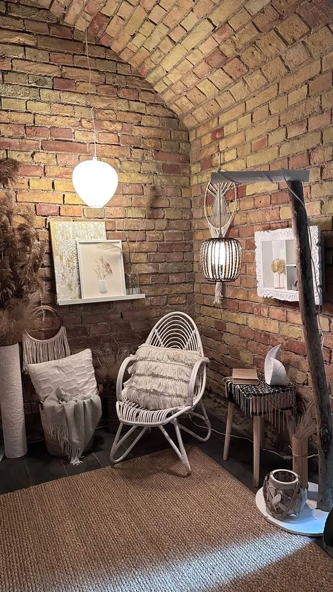 Studio lighting for photography Budapest rentable photo studio - Eco-Office Creative Studio Budapest, Terézváros (near Oktogon)