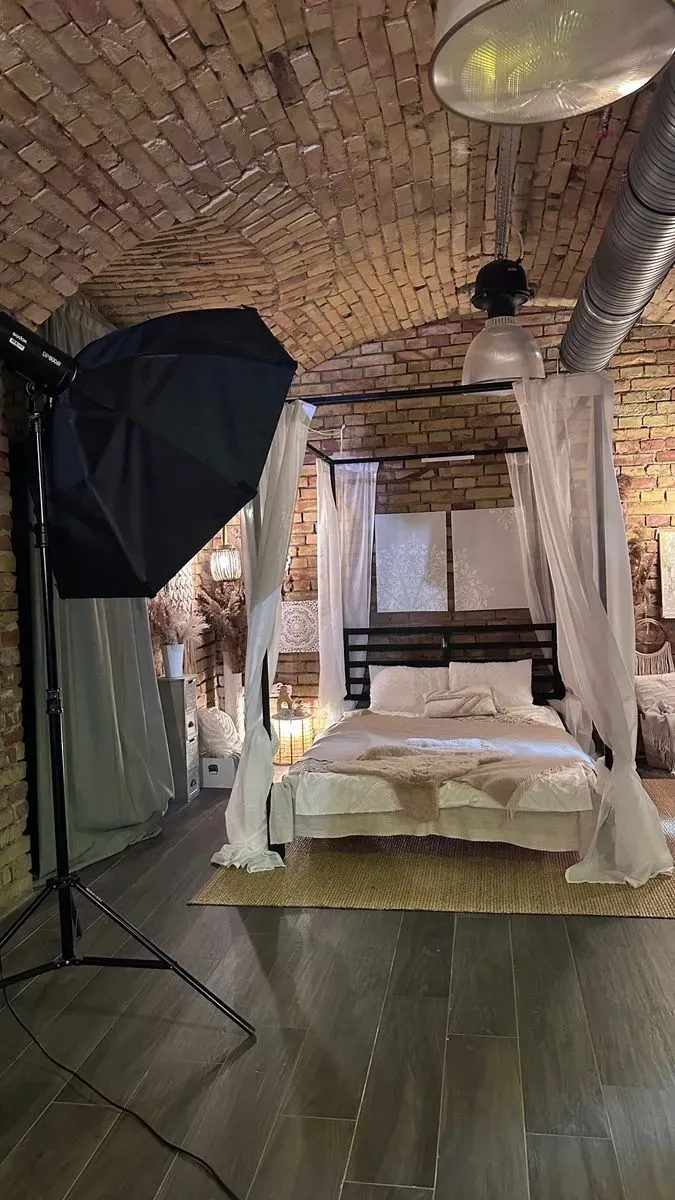 Lifestyle photography rental studio Budapest Eco-Office - Eco-Office Creative Studio Budapest, Terézváros (near Oktogon)