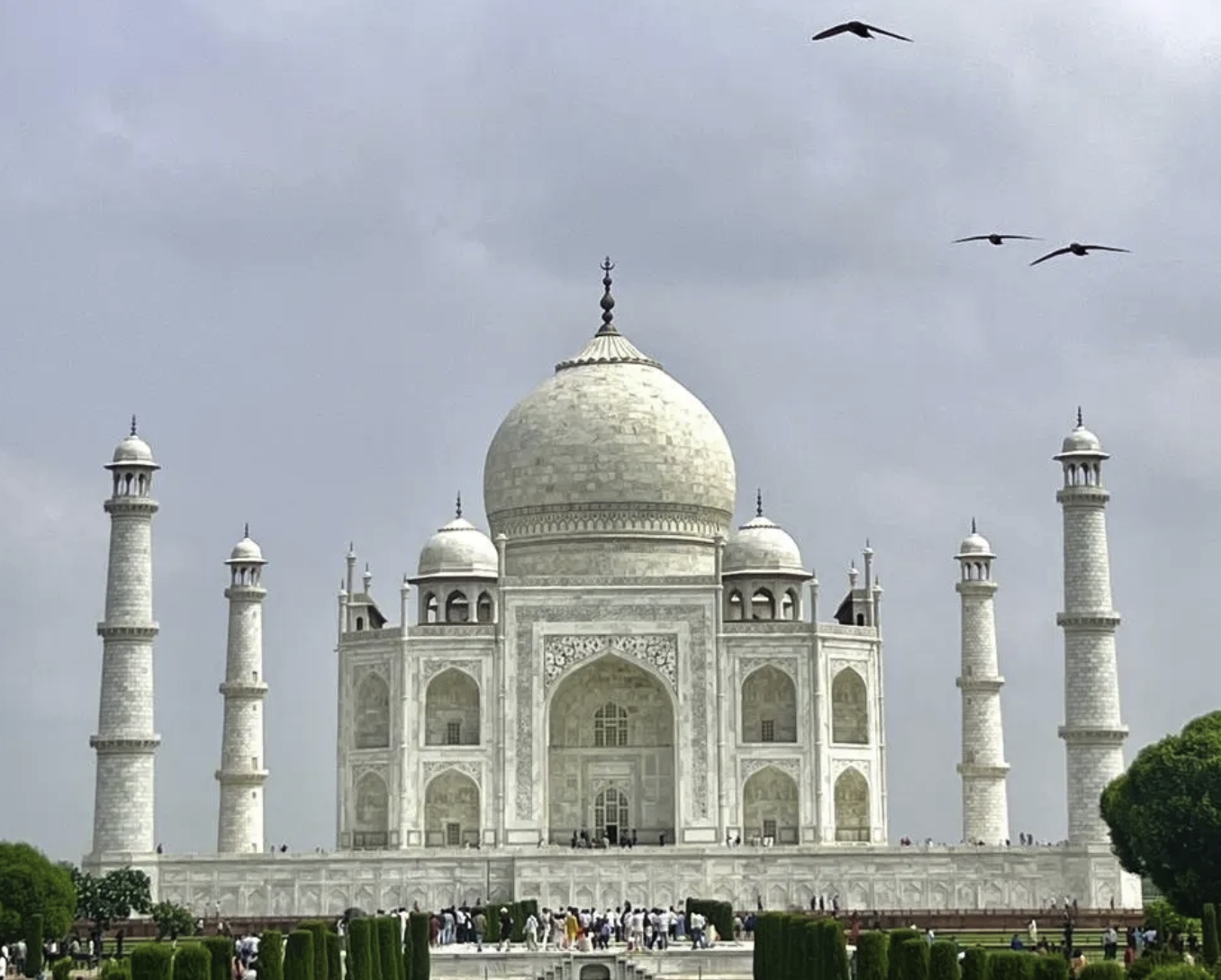 One Visit is Never Enough: My Unforgettable Taj Mahal Journey with Kabir