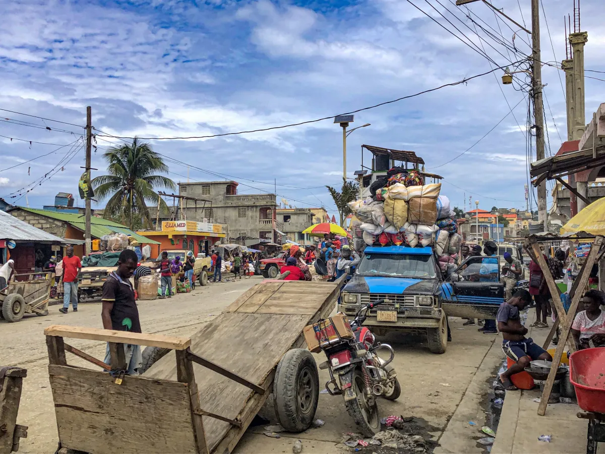 Le Nord-Ouest d’Haïti se tourne vers le transport maritime face aux gangs