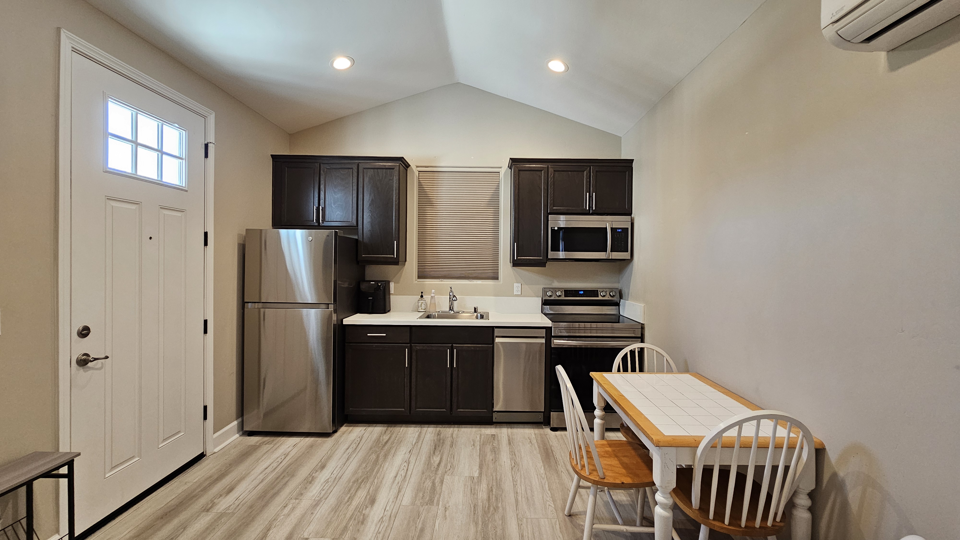 1004 Forest St Unit A A, San Luis Obispo, CA 93405 image