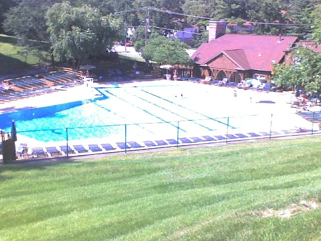 9035 West Swan Circle, Saint Louis, MO 63144 image