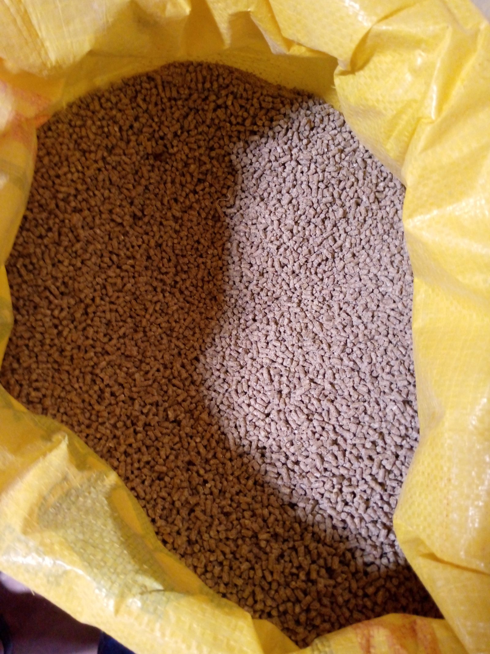 Finisher pellets for chickens and calf pellets for fast and healthy growth