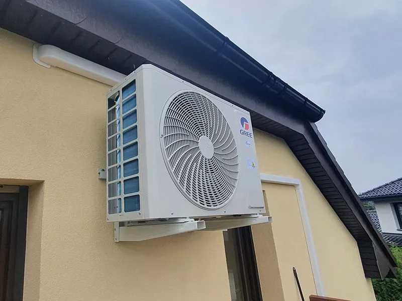 montaz klimatyzatora gree