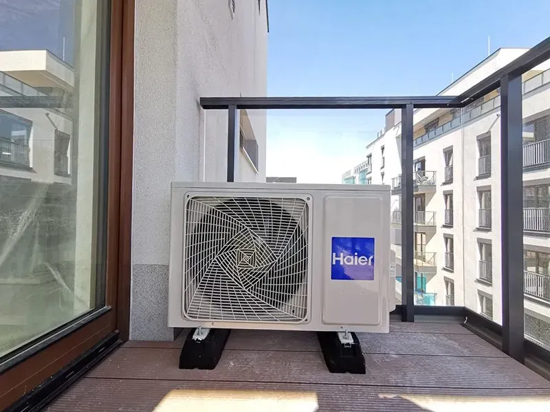agregat klimatyzatora balkon