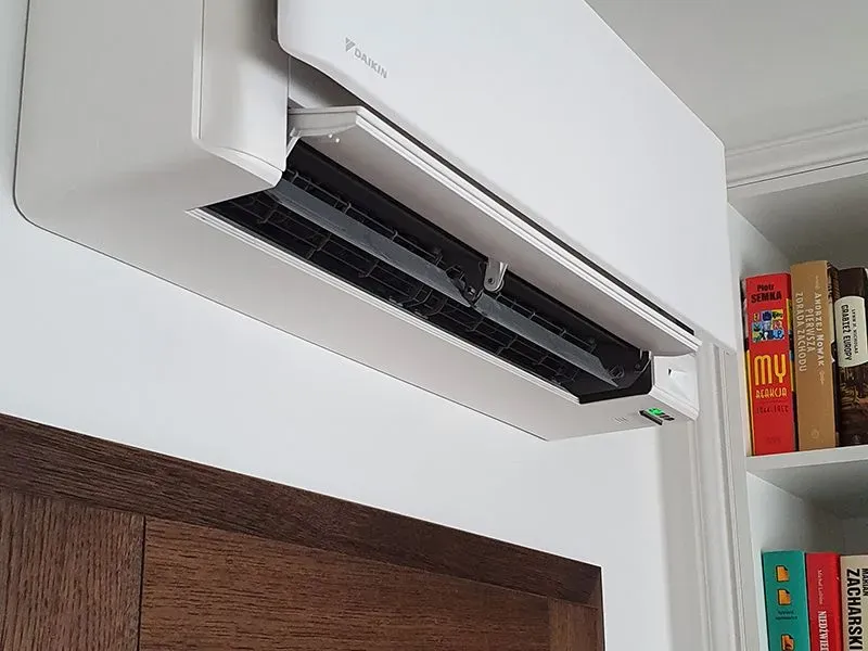 klimatyzator w pokoju