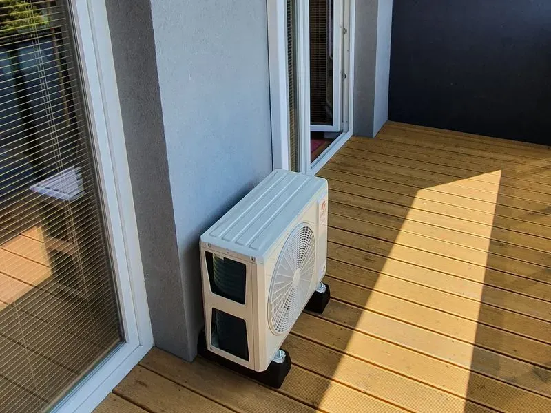 klimatyzator na tarasie