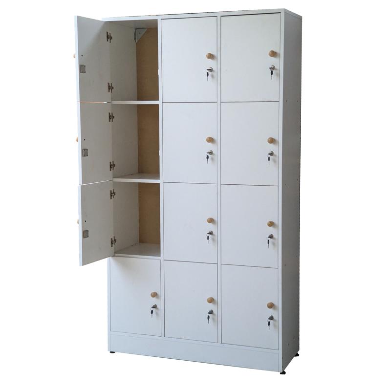 Locker vertical
