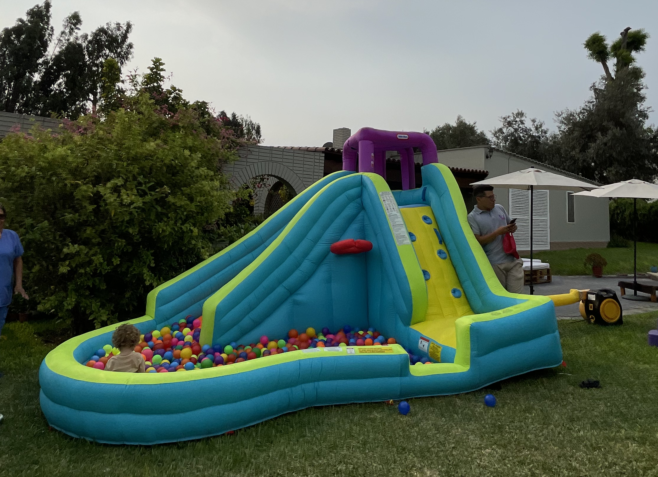 Inflable Acuático Curve Little Tikes
