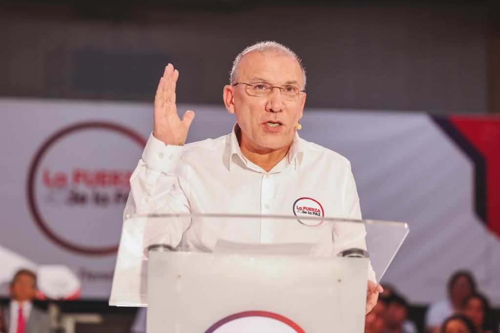 Roy Leonardo Barreras Montealegre